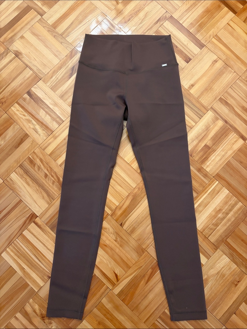 High-Waist Women's Leggings in Dark Brown
